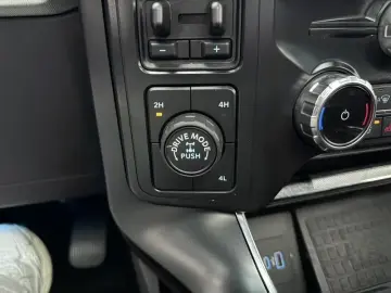 2023 Ford F-150 с пробегом 64 000 км