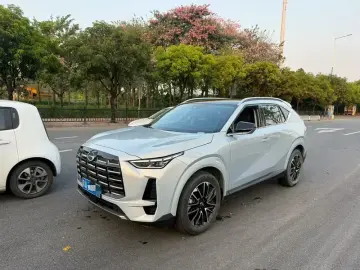 GAC Trumpchi GS4