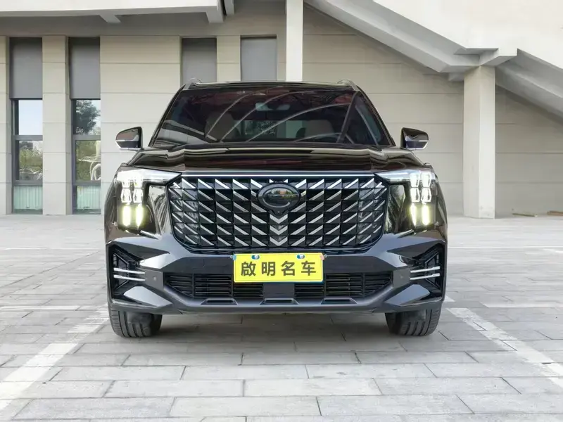 2024 GAC Trumpchi GS8 с пробегом 27 000 км