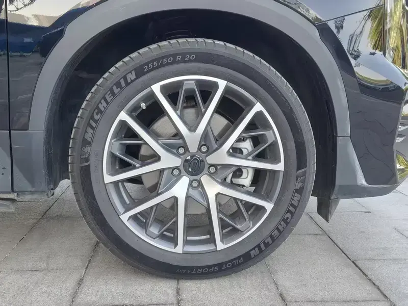 2024 GAC Trumpchi GS8 с пробегом 27 000 км