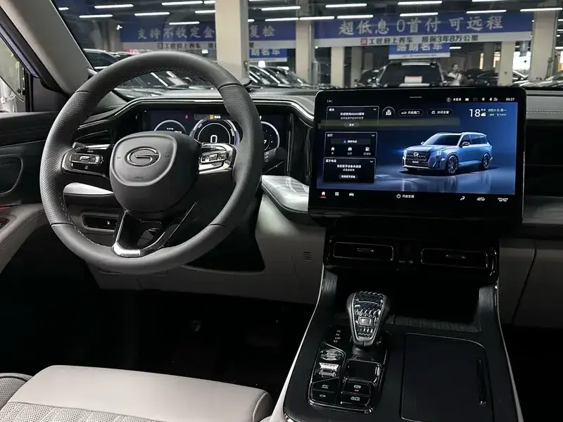 2022 GAC Trumpchi GS8 с пробегом 59 300 км