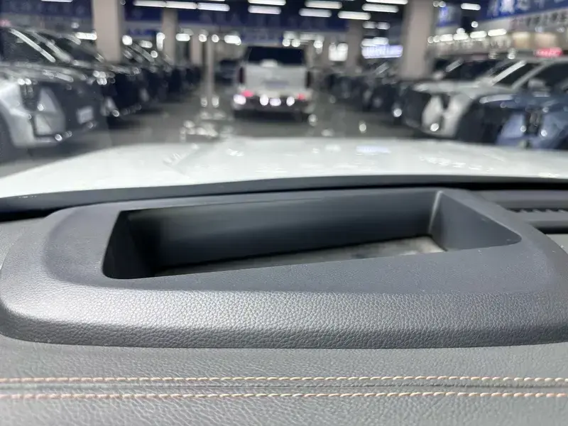 2022 GAC Trumpchi GS8 с пробегом 59 300 км