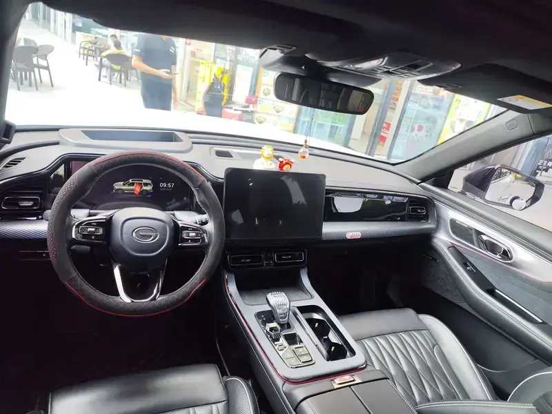 2022 GAC Trumpchi GS8 с пробегом 28 200 км