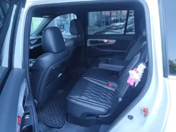 2022 GAC Trumpchi GS8 с пробегом 28 200 км