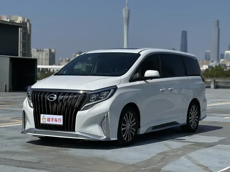 2021 GAC Trumpchi M8 с пробегом 52 000 км