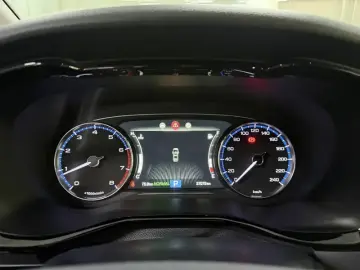 2020 GAC Trumpchi M8 с пробегом 37 000 км