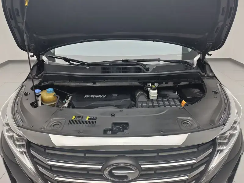 2021 GAC Trumpchi M8 с пробегом 91 600 км