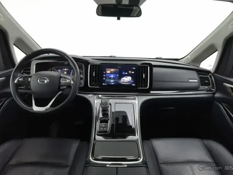 2023 GAC Trumpchi M8 с пробегом 88 500 км