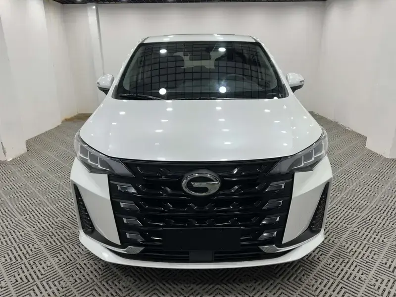 2021 GAC Trumpchi M6 с пробегом 68 800 км