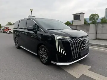 2024 GAC Trumpchi M8 с пробегом 53 000 км