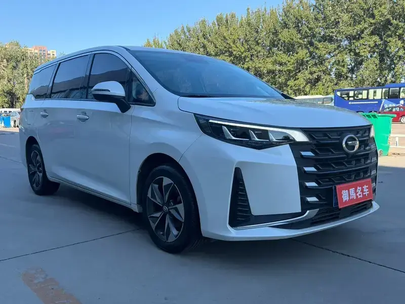 2021 GAC Trumpchi M6 с пробегом 38 000 км
