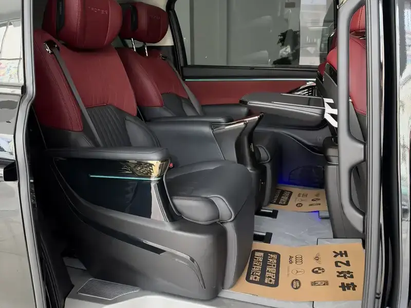 2025 GAC Trumpchi E9 с пробегом 31 000 км
