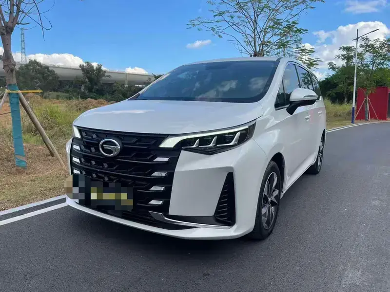 2021 GAC Trumpchi M6 с пробегом 44 000 км