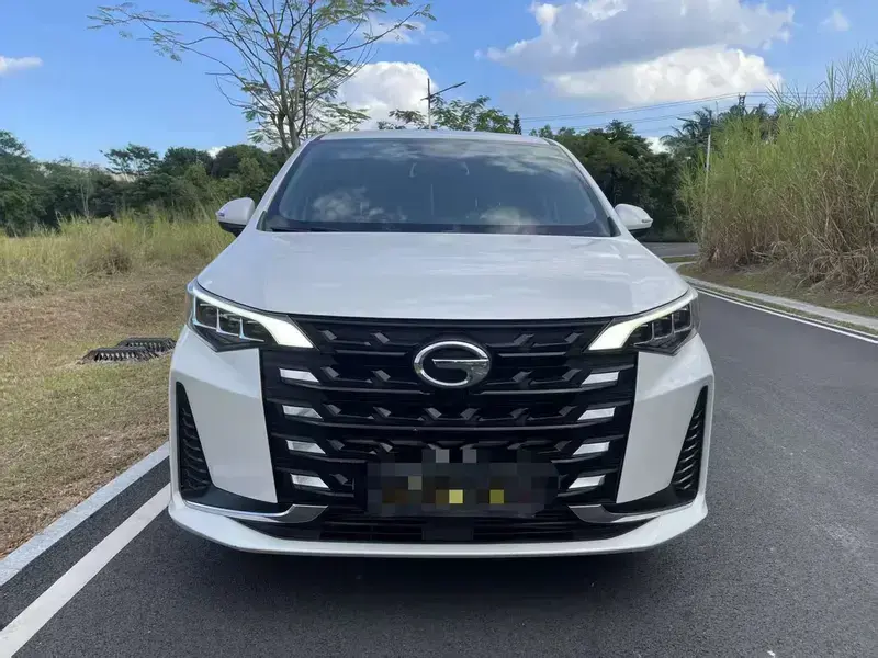 2021 GAC Trumpchi M6 с пробегом 44 000 км