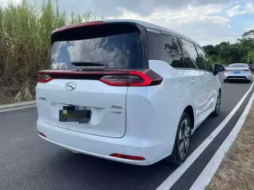 2021 GAC Trumpchi M6 с пробегом 44 000 км