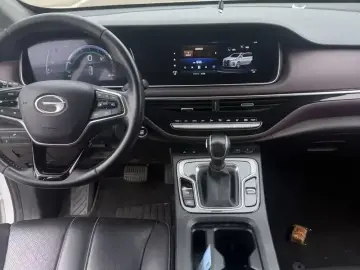 2021 GAC Trumpchi M6 с пробегом 44 000 км