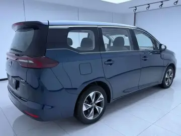 2021 GAC Trumpchi M6 с пробегом 600 км