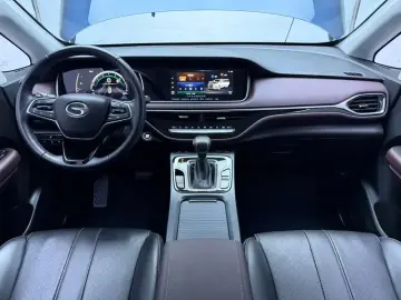 2021 GAC Trumpchi M6 с пробегом 600 км
