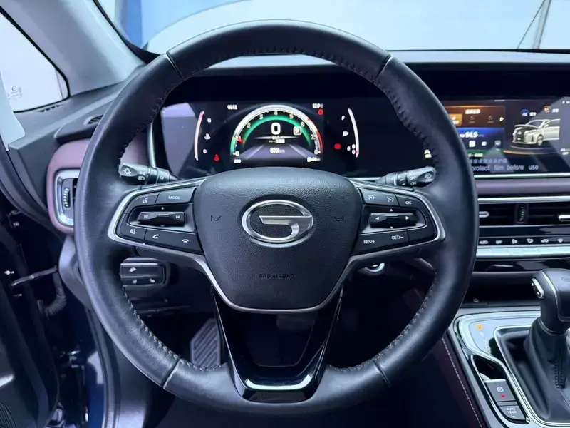 2021 GAC Trumpchi M6 с пробегом 600 км
