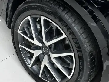 2024 GAC Trumpchi ES9 с пробегом 22 600 км