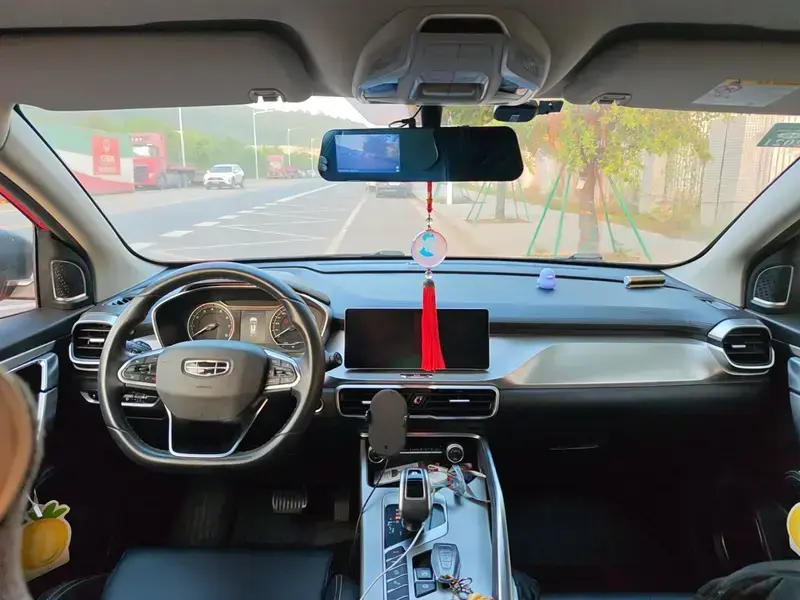 2019 Geely Binyue с пробегом 53 900 км