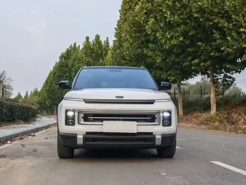 2023 Geely Icon с пробегом 23 800 км