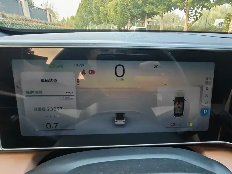 2023 Geely Icon с пробегом 23 800 км