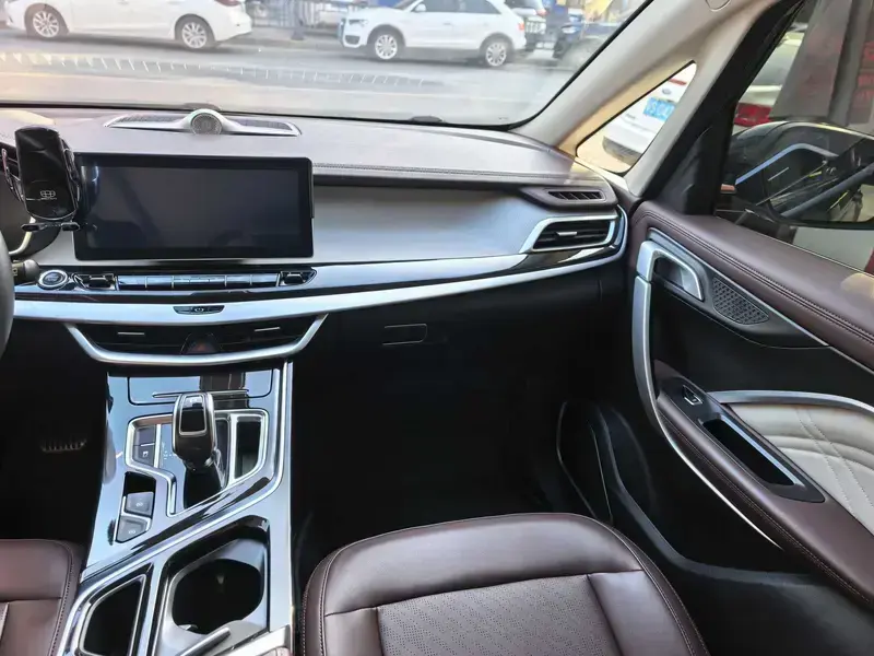 2022 Geely Jiaji с пробегом 66 000 км