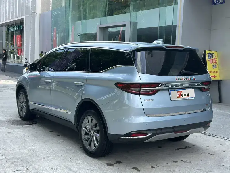 2021 Geely Jiaji с пробегом 28 000 км