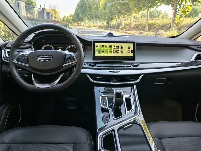 2021 Geely Jiaji с пробегом 70 700 км