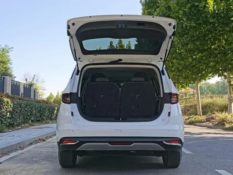 2021 Geely Jiaji с пробегом 70 700 км