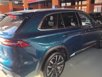 2021 Geely Monjaro с пробегом 44 000 км