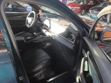 2021 Geely Monjaro с пробегом 44 000 км