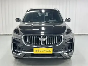 2024 Geely Monjaro с пробегом 14 000 км