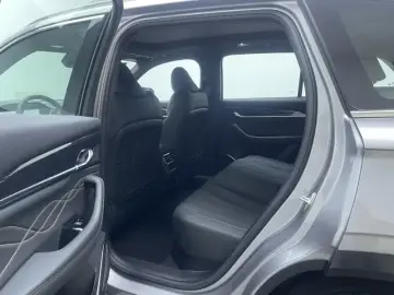 2024 Geely Monjaro с пробегом 27 100 км