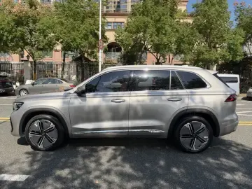 2026 Geely Monjaro с пробегом 2 000 км