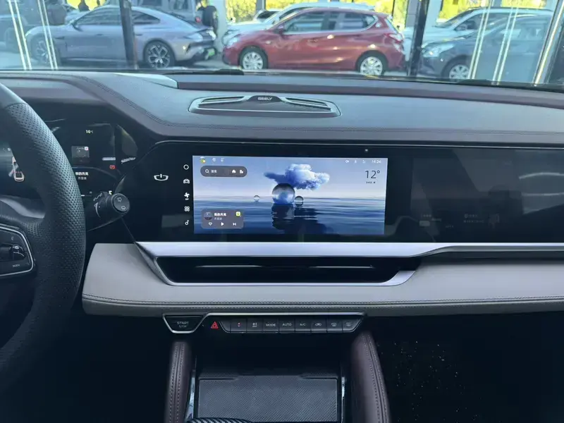 2024 Geely Monjaro с пробегом 47 200 км