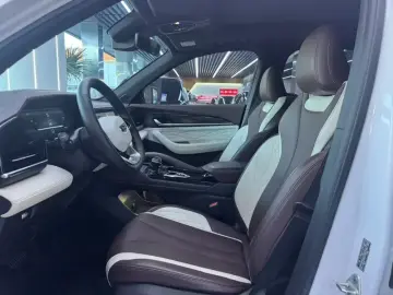 2024 Geely Monjaro с пробегом 47 200 км