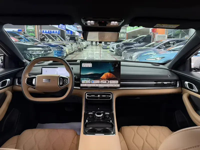2026 Geely Galaxy A7 с пробегом 2 000 км