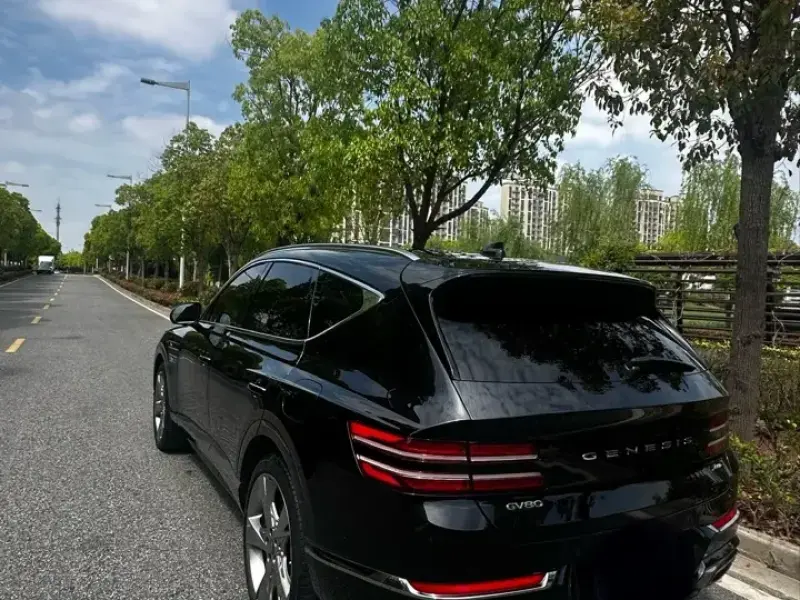 2021 Genesis GV80 Coupe с пробегом 66 000 км