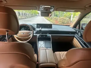 2021 Genesis GV80 Coupe с пробегом 66 000 км