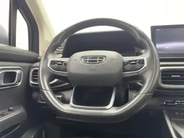 2020 Geely Okavango с пробегом 49 200 км