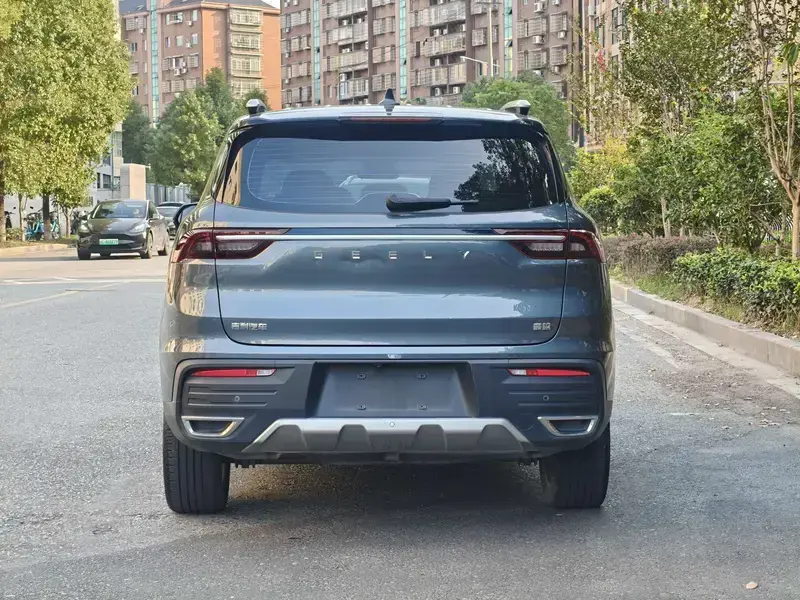 2022 Geely Okavango с пробегом 58 100 км