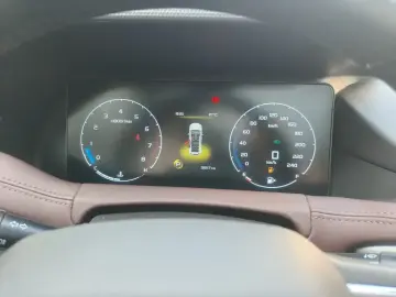 2022 Geely Okavango с пробегом 58 100 км