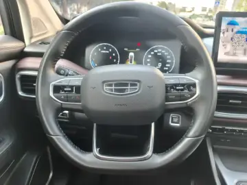 2022 Geely Okavango с пробегом 58 100 км