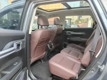 2022 Geely Okavango с пробегом 58 100 км