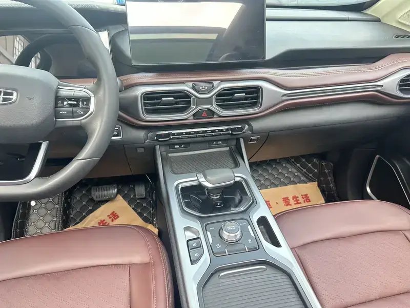 2022 Geely Okavango с пробегом 45 800 км