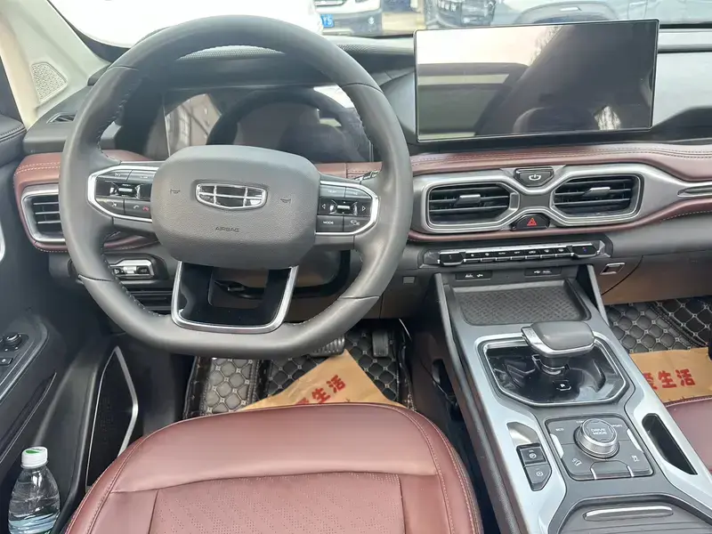 2022 Geely Okavango с пробегом 45 800 км