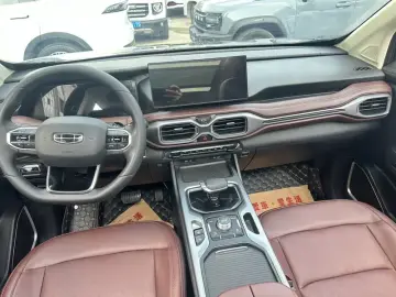 2022 Geely Okavango с пробегом 45 800 км