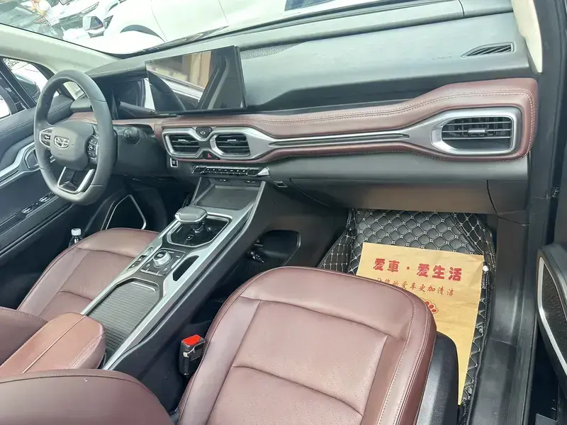 2022 Geely Okavango с пробегом 45 800 км